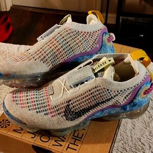 WMNS VAPORMAX 2020 FK